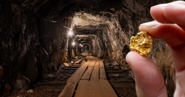 Bild 1 von 8: Auch in Deutschland gibt es wertvolle Bodenschätze. Nicht nur Gold, sondern auch zukunftsträchtige Rohstoffe wie Lithium schlummern in der Tiefe. Eine Reise in die Erdgeschichte.
