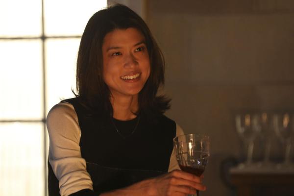 Bild 1 von 11: Katherine Saville (Grace Park)