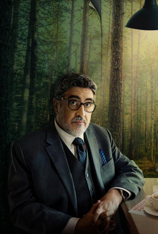 Bild 1 von 12: (1. Staffel) - Three Pines - Ein Fall für Inspector Gamache - Artwork