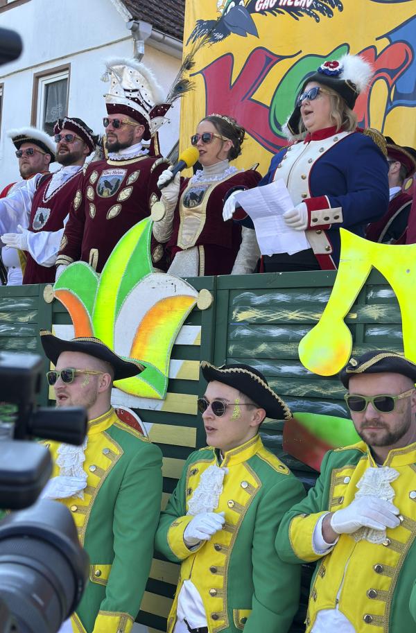 Bild 1 von 8: Das Dreigestirn der letzten Karnevalssaison/ Session.