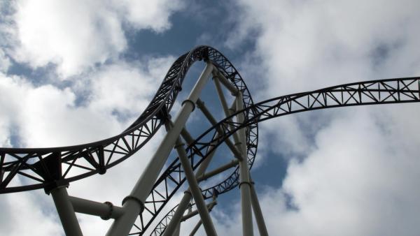 Bild 1 von 3: Für die Achterbahn werden 98 Schienenteile in Fachwerkstruktur hergestellt.