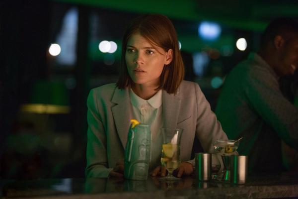 Bild 1 von 6: Myfanwy Thomas (Emma Greenwell)