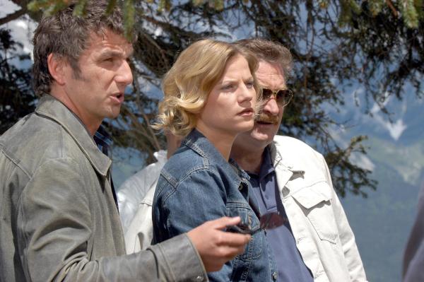 Bild 1 von 17: Im Bild: Hans Sigl, Kristina Sprenger, Ferry Öllinger.