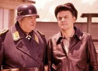 Ein Käfig voller Helden