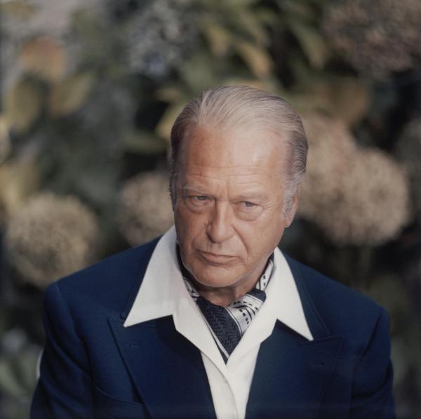 Bild 1 von 3: Im Bild: Curd Jürgens.