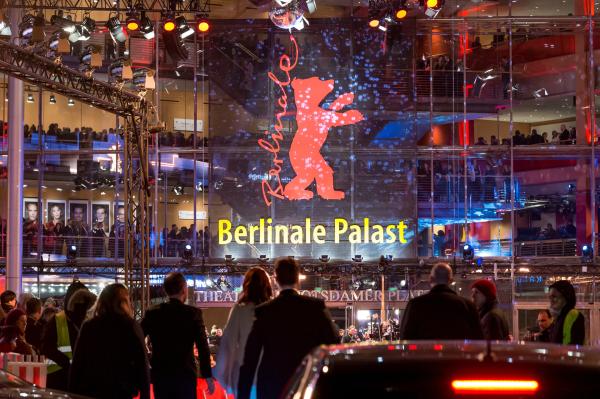 Bild 1 von 2: Berlinale 2026: Die Eröffnung