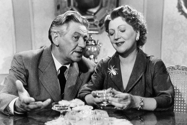 Bild 1 von 8: Im Bild: Paul Hörbiger (Hermann Gerstinger), Loni Heuser (Frau Gerstinger)