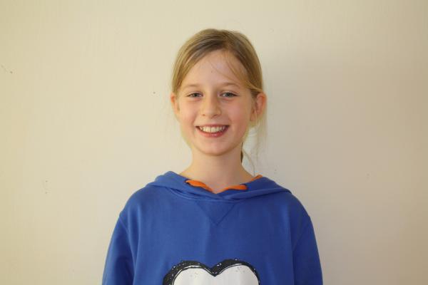 Bild 1 von 2: Lotte kocht Hamburger Pannfisch.