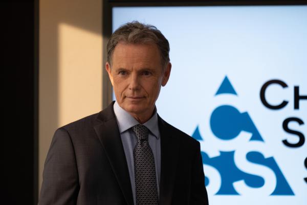 Bild 1 von 17: Dr. Randolph Bell (Bruce Greenwood)