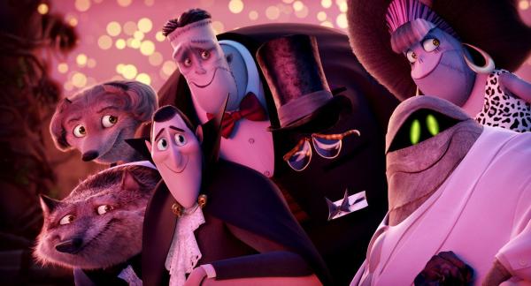Bild 1 von 5: (L to R) Wayne (Steve Buscemi), Wanda (Molly Shannon), Dracula (Adam Sandler), Frank (Kevin James), Griffin the Invisible Man (David Spade), Murray (Keegan-Michael Key) in Columbia Pictures and Sony Pictures Animation's HOTEL TRANSYLVANIA 2.