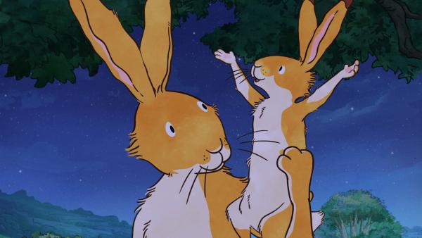 Bild 1 von 7: Am Ende des Tages freuen sich der große und der kleine braune Hase über das, was sie heute erlebt haben.