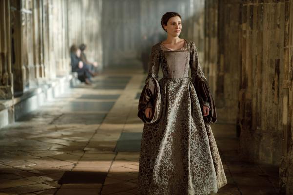 Bild 1 von 5: Maggie Pole (Laura Carmichael)