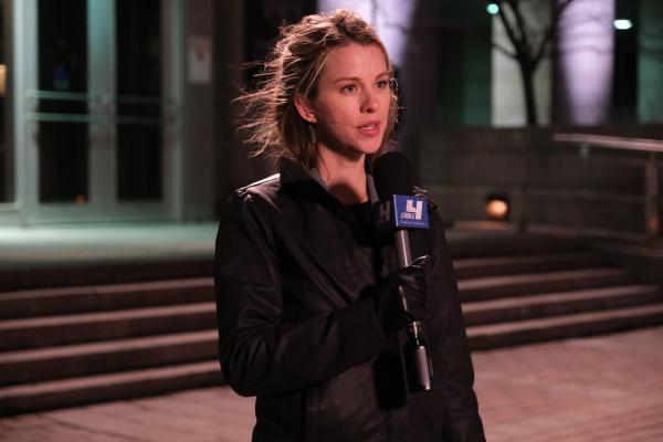 Bild 1 von 8: Sasha Bruder (Kim Shaw)