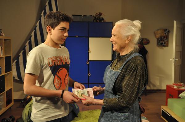 Bild 1 von 12: .