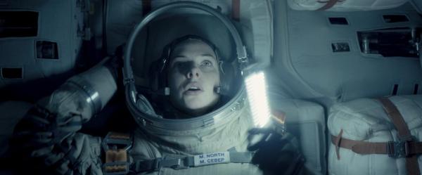 Bild 1 von 4: Miranda North (Rebecca Ferguson)