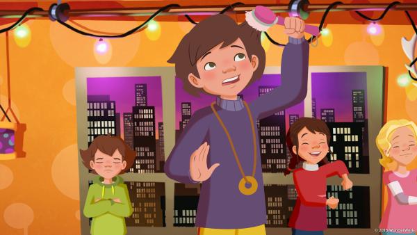 Bild 1 von 5: Jul möchte gerne Sängerin sein.
© ZDF/WunderWerk - Honorarfreie Verwendung gemäß AGB im redaktionellen Zusammenhang mit genannter Sendung bei Nennung \