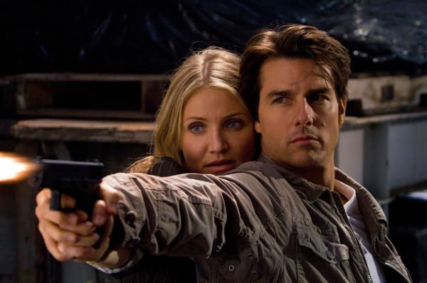 Bild 1 von 14: Das CIA, das FBI und ein skrupelloser Waffenhändler haben sich an ihre Fersen geheftet: June (Cameron Diaz, l.) und Roy (Tom Cruise, r.) ...