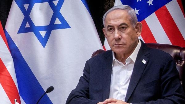 Bild 1 von 5: Israels Premier Benjamin Netanjahu: schon seit Jahrzehnten kein Freund einer Zweistaatenlösung (Premierminister Benjamin Netanjahu in Tel Aviv, Israel am 18. Oktober, 2023)