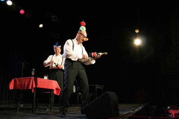 Bild 1 von 3: Im Bild: Lukas Resetarits, Roland Düringer.