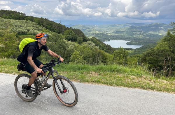 Bild 1 von 1: Ferruccio Labita beim Training im Münchner Umland.