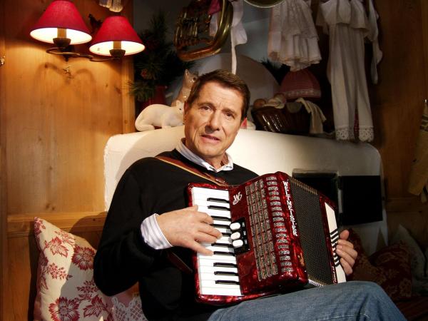 Bild 1 von 8: Im Bild: Udo Jürgens.