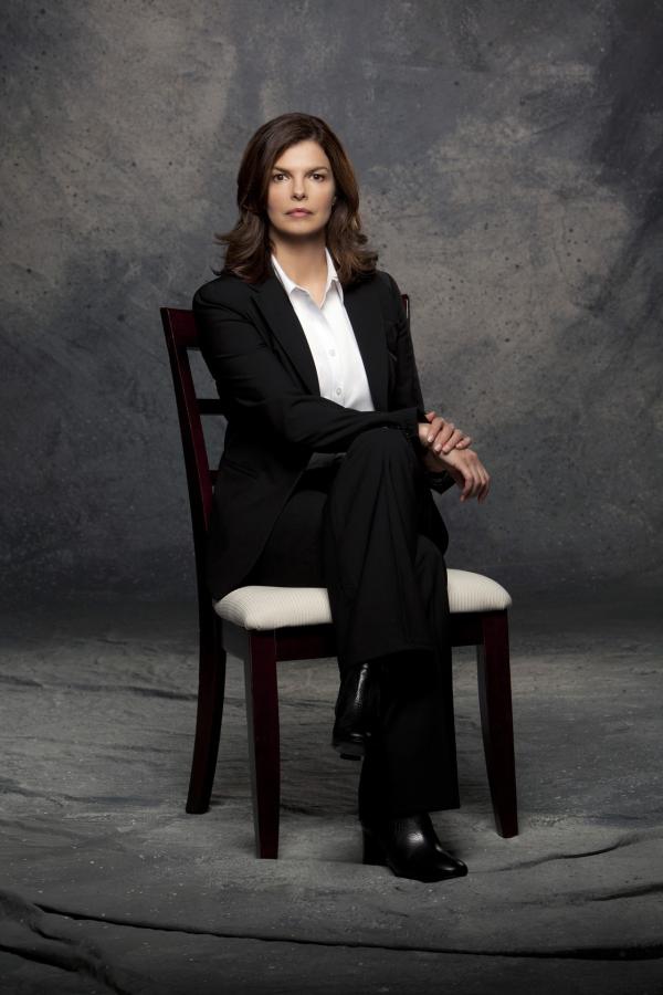 Bild 1 von 2: CRIMINAL MINDS - Jeanne Tripplehorn stars on \