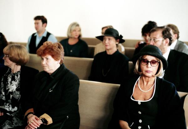 Bild 1 von 17: Im Bild: Christine Schuberth, Götz Kauffmann, Helma Gaultier, Marianne Mendt.