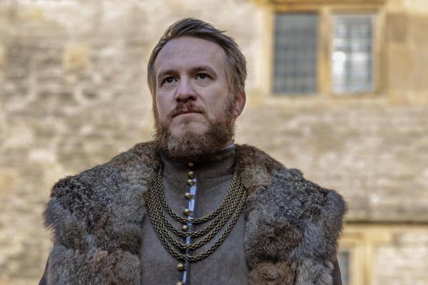 Bild 1 von 6: John Dudley (Jamie Parker)