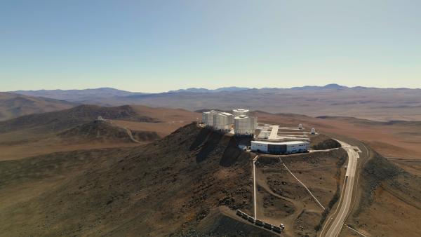 Bild 1 von 7: Das Paranal-Observatorium befindet sich auf dem Berg Cerro Paranal in der Atacama-Wüste in Chile. Es beherbergt das \