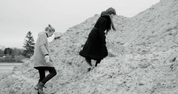 Bild 1 von 5: Eine bessere Gesellschaft denken, Utopien entwerfen - Fehlt es uns dafür an Mut und kindlicher Fantasie? Machen wir es uns zu gemütlich in unserer Komfortzone?