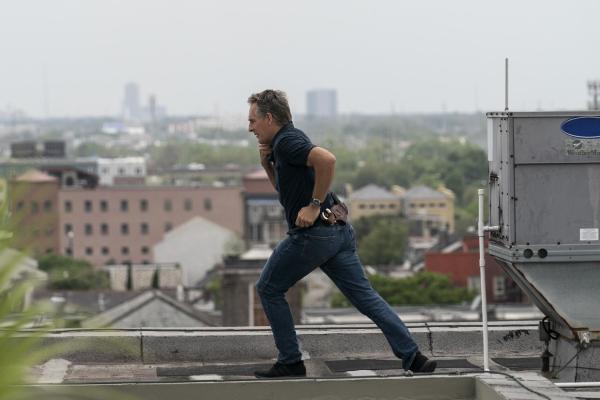Bild 1 von 2: Dwayne Pride (Scott Bakula)