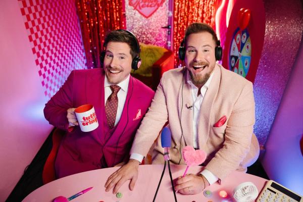 Bild 1 von 4: Dennis Wolter (l.); Benni Wolter (r.)