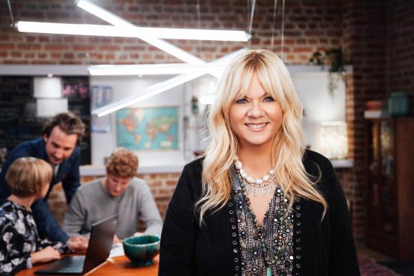 Bild 1 von 4: Julia Leischik