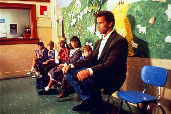 Bild 1 von 1: Im Bild: Arnold Schwarzenegger (John Kimble).
