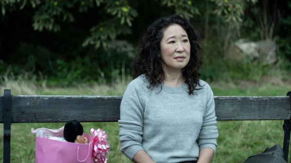 Bild 1 von 3: Eve (Sandra Oh) erzielt einen Durchbruch bei der Suche nach dem Mitglied der \