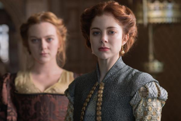 Bild 1 von 5: Katharina von Aragon (Charlotte Hope)