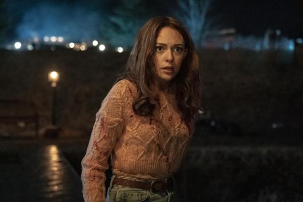 Bild 1 von 7: Hope Mikaelson (Danielle Rose Russell)