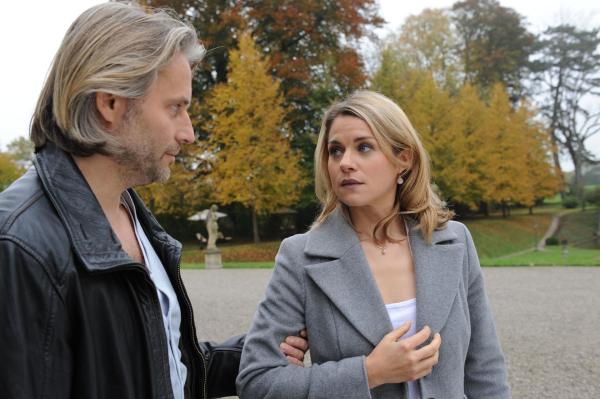 Bild 1 von 10: Michael (Erich Altenkopf, l.); Marlene (Lucy Scherer, r.)