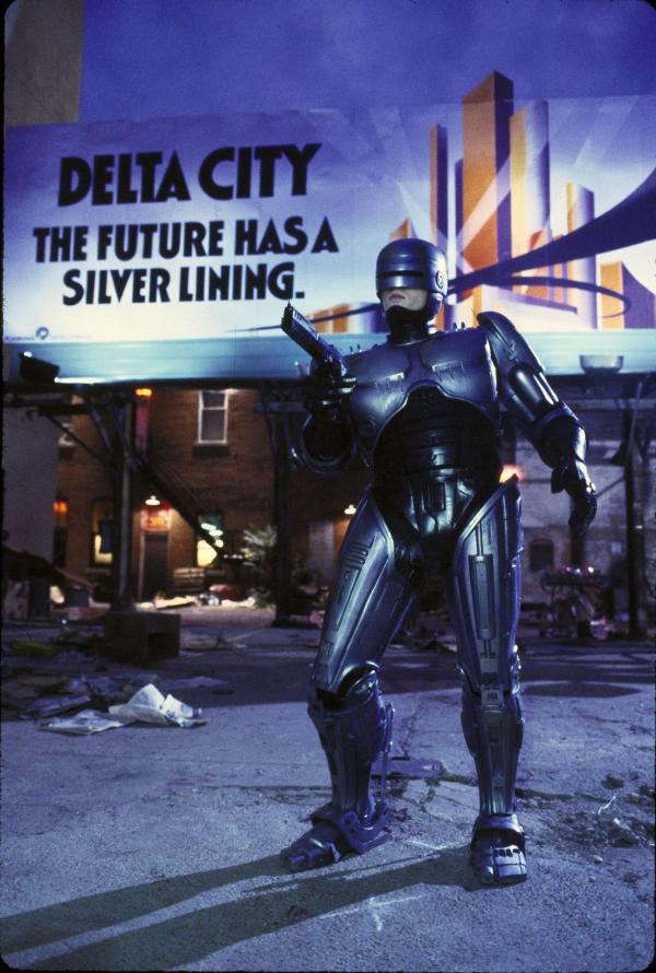 Bild 1 von 8: RoboCop (Peter Weller)