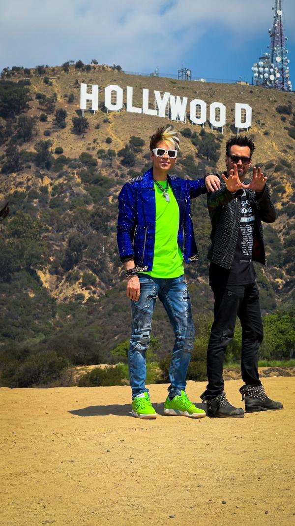 Bild 1 von 4: Chris Ehrlich (l.) und Andreas Ehrlich (r.) in Hollywood.