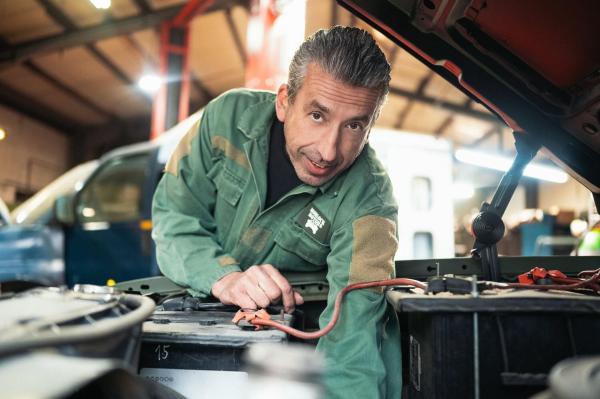 Bild 1 von 8: MORLOCK MOTORS - BIG DEALS IM WESTERWALD