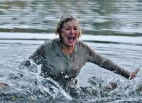 Mit Burnout durch den Wald