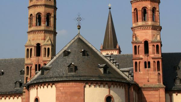 Bild 1 von 1: Tuerme des Doms