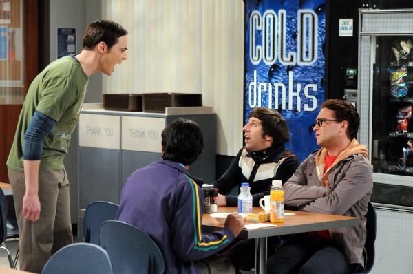 Bild 1 von 21: Sind sich nicht immer einig: Sheldon (Jim Parsons, l.), Raj (Kunal Nayyar, 2.v.l.), Leonard (Johnny Galecki, r.) und Howard (Simon Helberg, 2.v.r.) ...