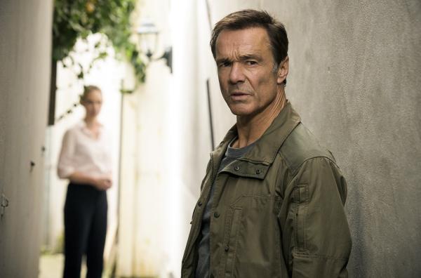 Bild 1 von 11: Alex Pollack (Hannes Jaenicke) muss einen entführten Jungen retten.