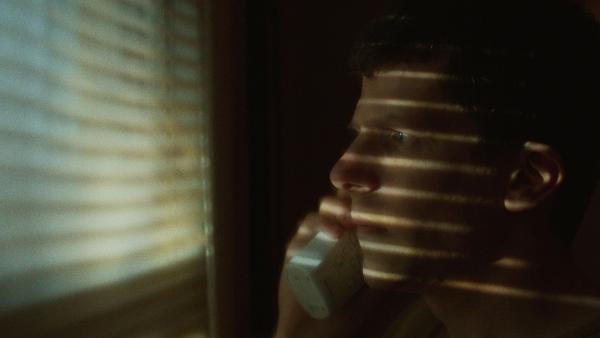Bild 1 von 4: Casey (Jesse Eisenberg)