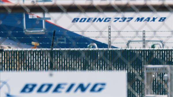 Bild 1 von 2: Aufgrund einer fehlerhaften Software stürzen 2018 und 2019 zwei Boeing-Maschinen ab.