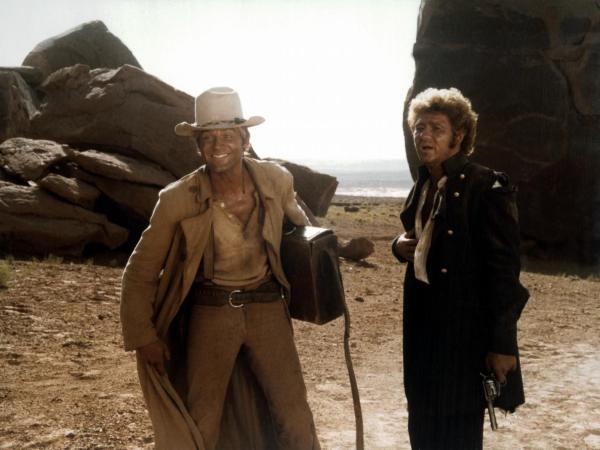 Bild 1 von 8: Joe Thanks (Terence Hill, l.); Was Lokomotive (Robert Charlebois, r.)