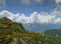 Horizont - Alpine Hüttenträume