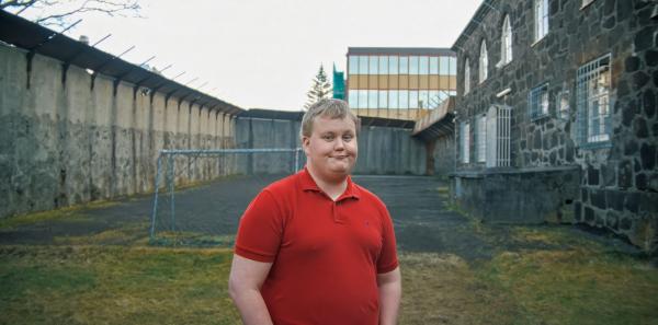 Bild 1 von 3: 2014 sitzt Siggi zum ersten Mal im Gefängnis.